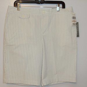 NWT Dockers Collection Women's Size 12 Shorts Striped White Black Blue Pockets